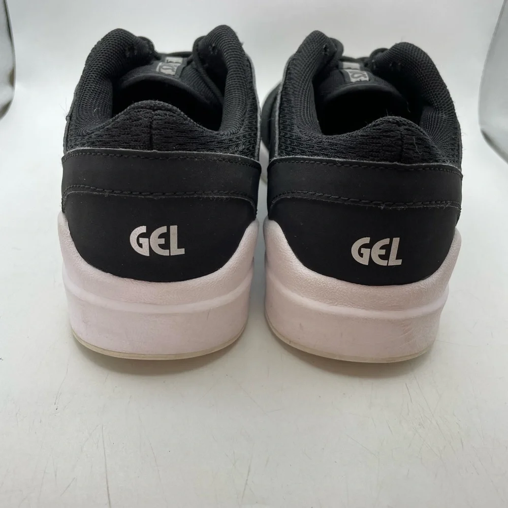 Asics good same